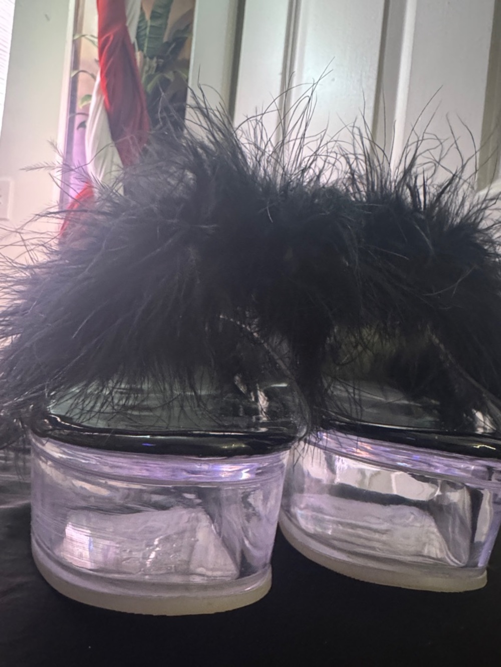 Black Feather Clear Platform Heels - Picture 6 of 10